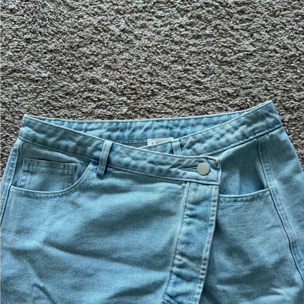 Le Lis Light Blue Distressed Denim Skort - Picture 3 of 6
